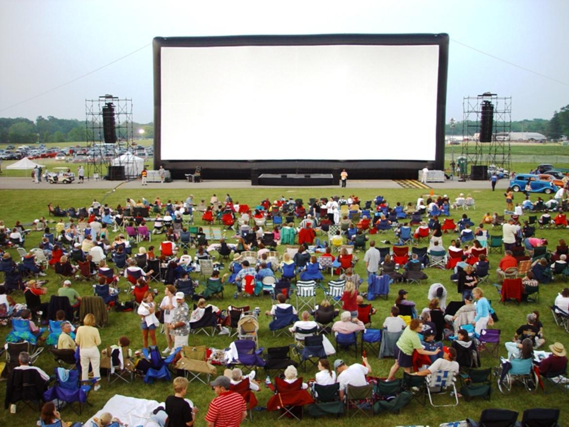 Europäer im Kino, von Ost nach West_62cef9184ed07.jpeg