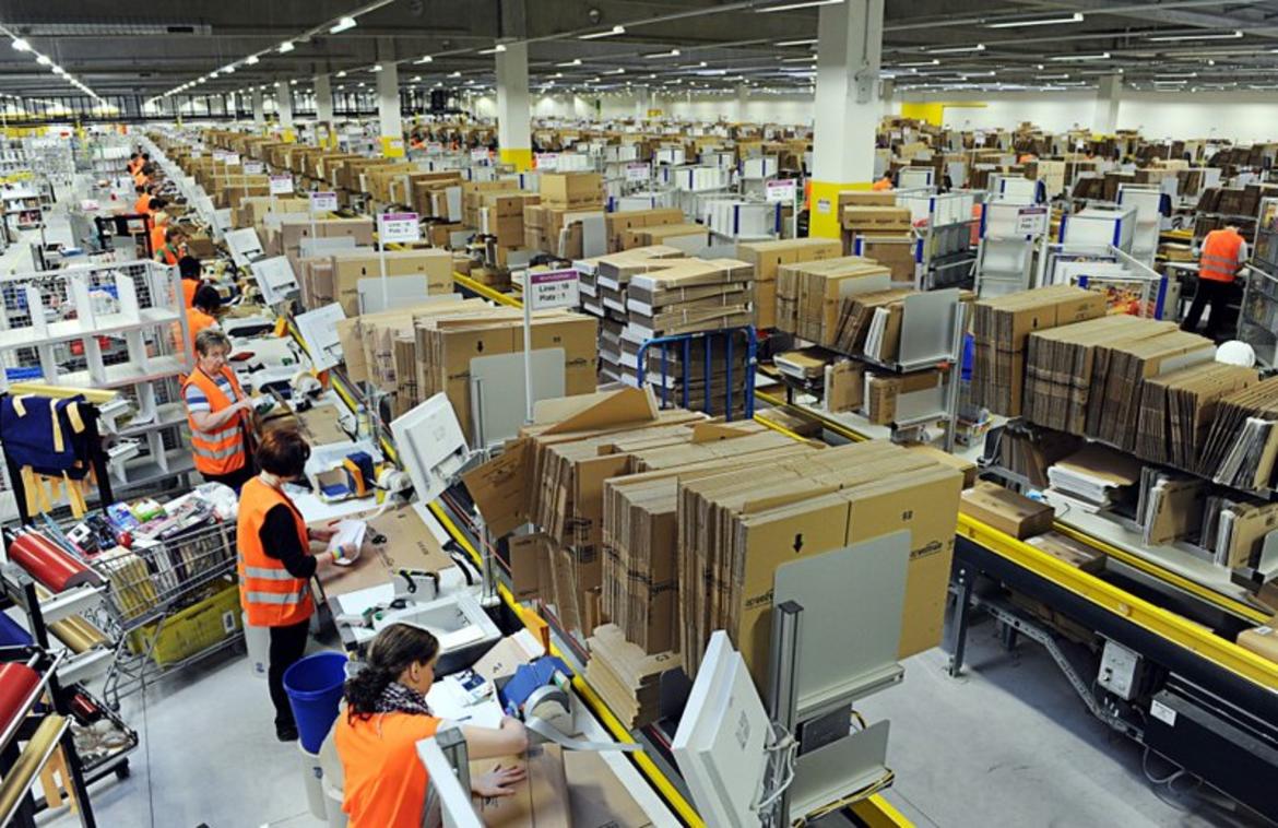 Is Amazon destroying more jobs than it creates?_62cca54259cc6.jpeg