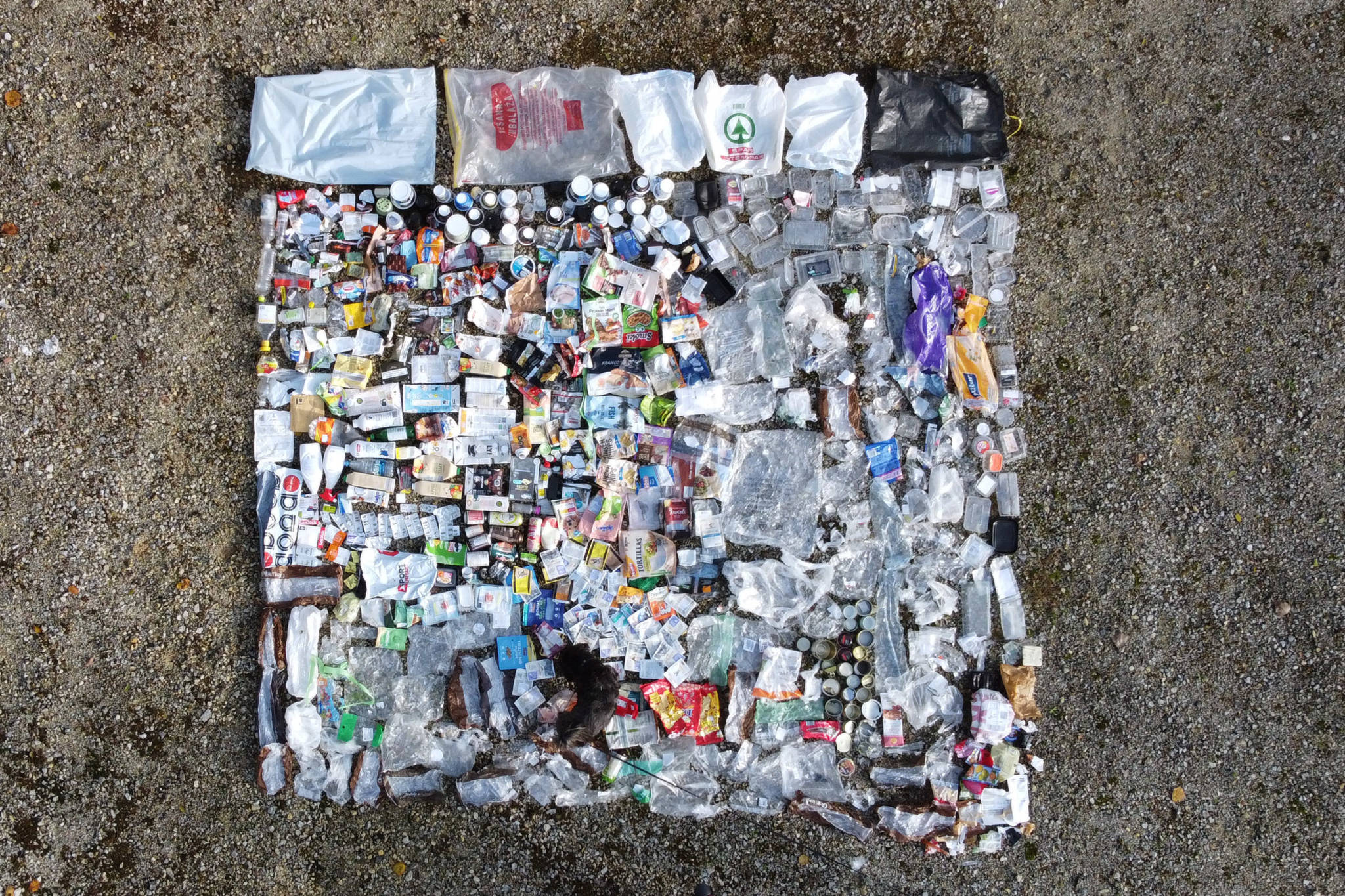 Slovenia-has-a-problem-with-uncollected-waste.jpg Slovenia-has-a-problem-with-uncollected-waste.jpg